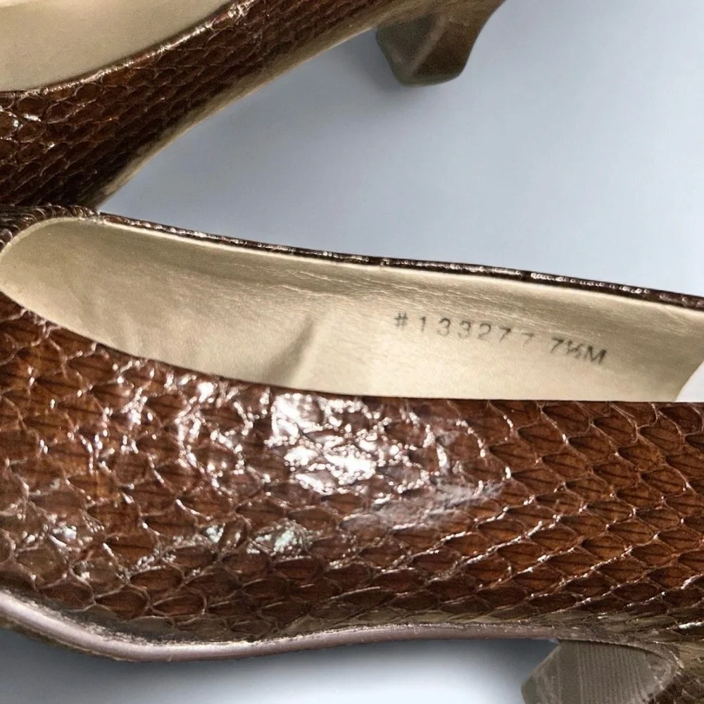 Women's Dark Brown Leather Heels